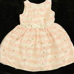 Pink and withe tulle dress